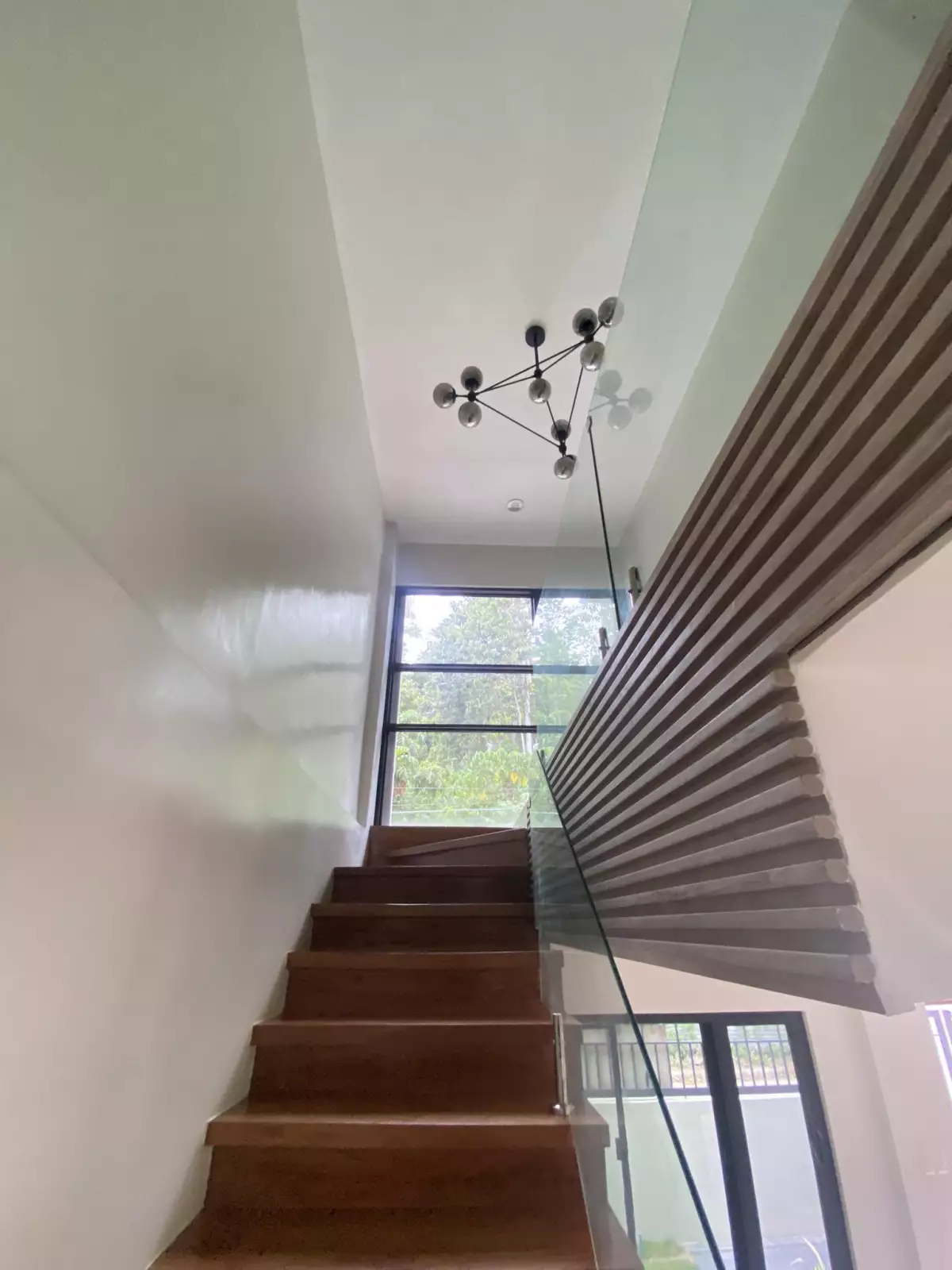 2 STOREY HOUSE AND LOT IN TALAMBAN — House and Lot in Cebu City, Cebu, Philippines — Photo 4