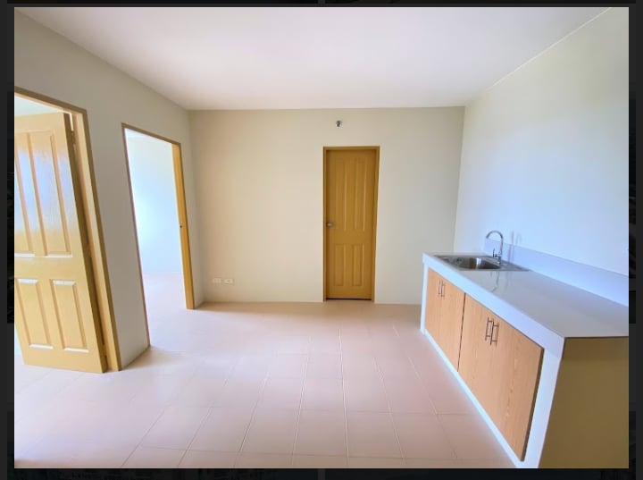 Dumaguete Boulevard Condo Sea View - photo 4