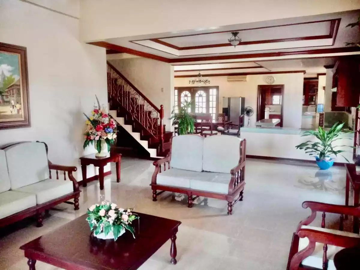 A Beautiful House & Lot near near Leyte tourist spot — House and Lot in Palompon, Leyte, Philippines — Photo 2