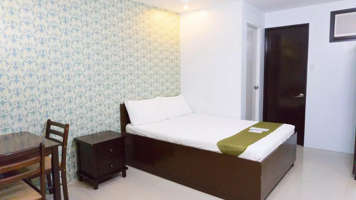 OBRERO SUITES - photo 5