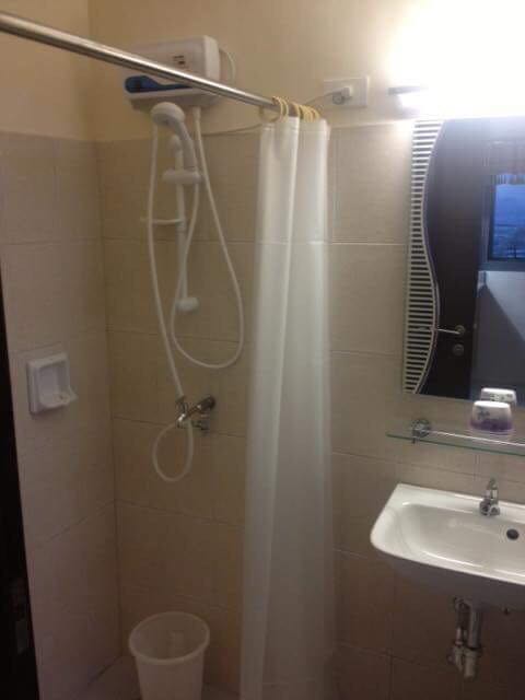 Condo Unit for sale at City Suites/ Ramos Tower, Cebu — 1 Bedroom in Ultima Residences Ramos Tower, F. Ramos Street, Cebu City — Photo 4