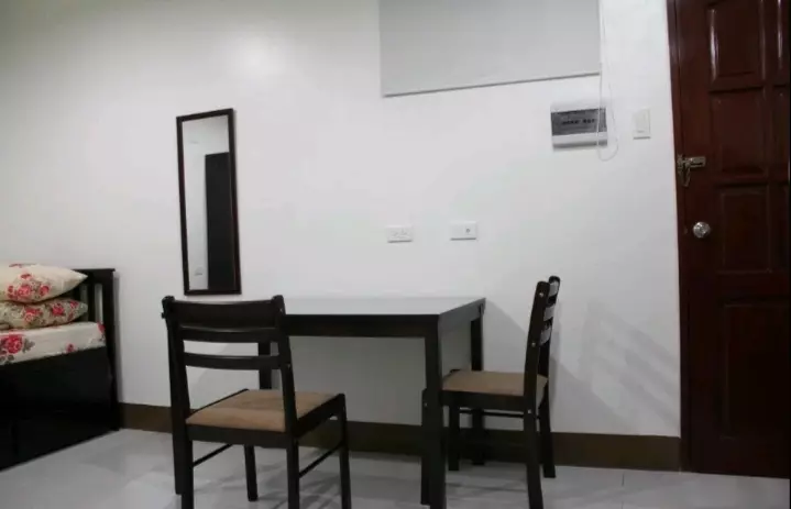Studio Unit For Rent - photo 6