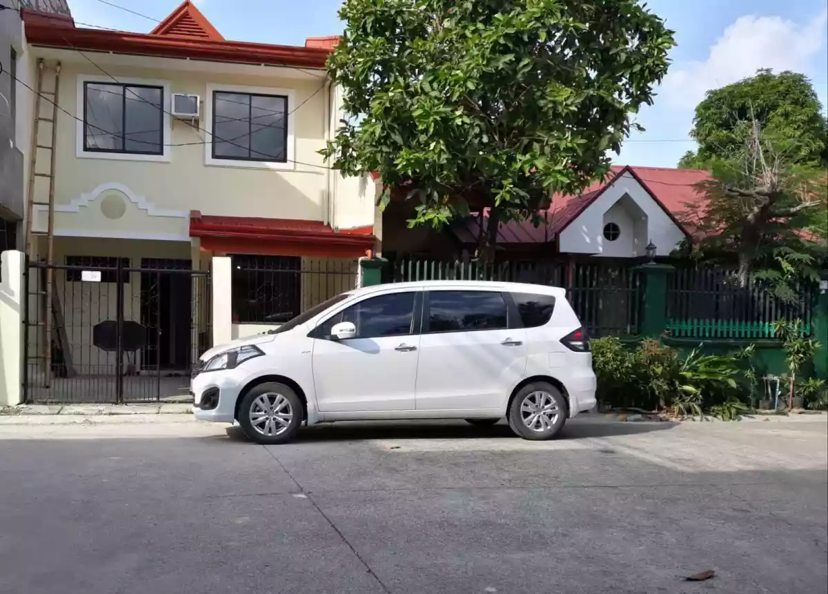 Townhouse for Sale in Talisay - photo 2