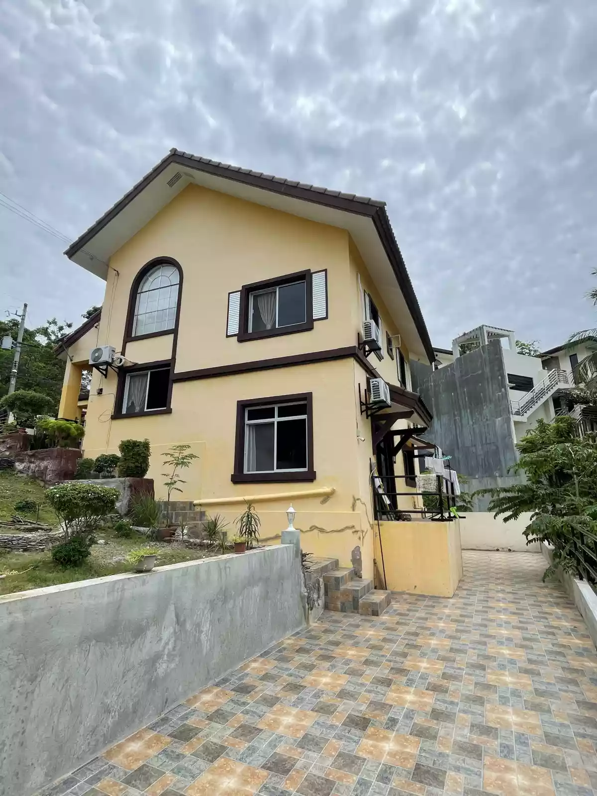 House and Lot in Talisay  - photo 7