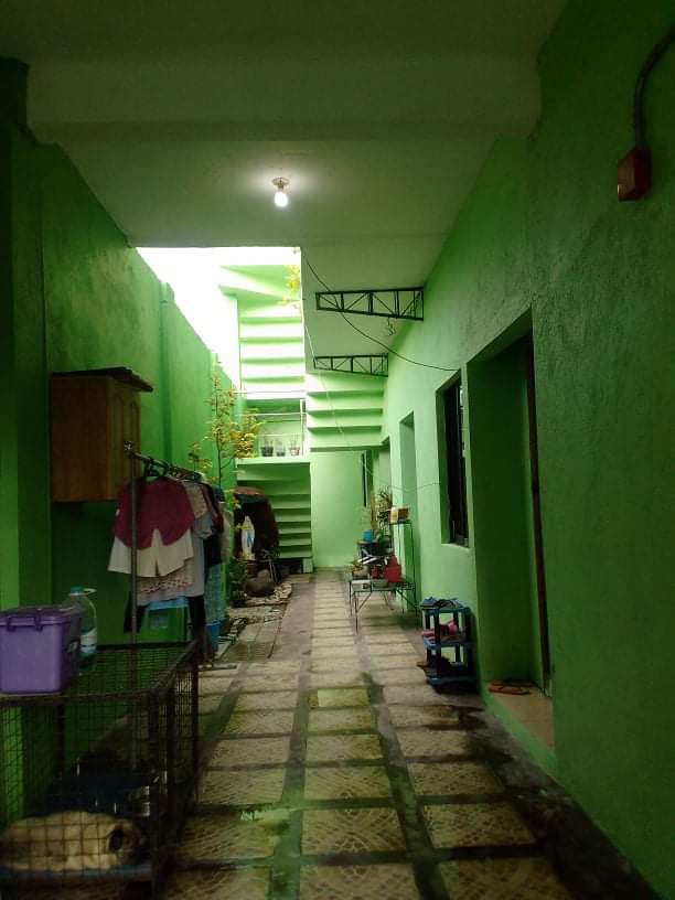 INCOME GENERATING HOUSE AND LOT with *9 doors apartment  - photo 6