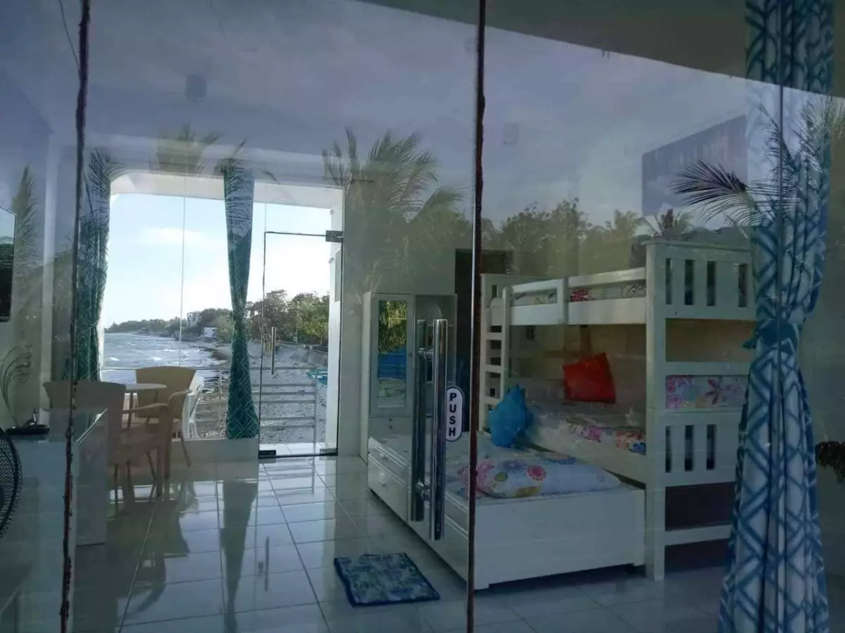 Rush Sale - Beach House — Beach House / Resort in Cebu, Philippines — Photo 4