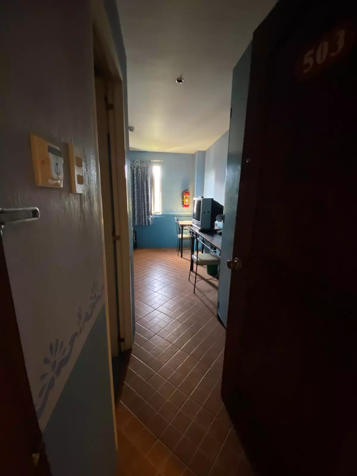 Open photo 13 of 16 — HOTEL BUILDING IN A PRIME LOCATION FOR RENT