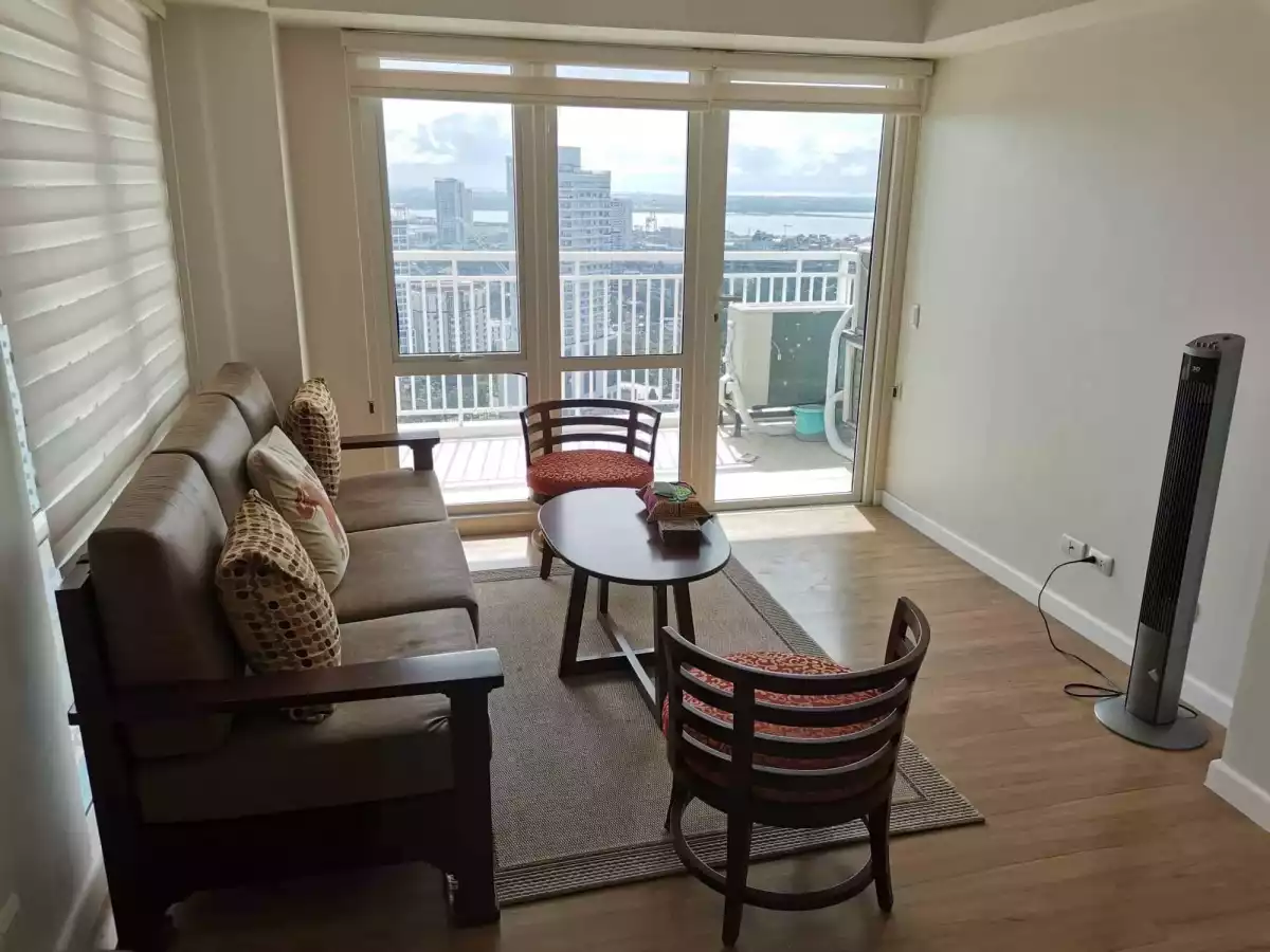 2 BEDROOM CONDO UNIT with BALCONY FOR SALE - photo 6
