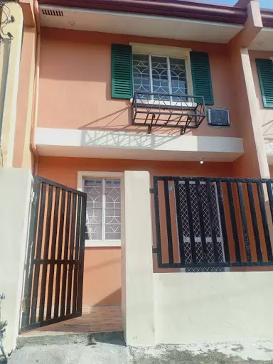 Townhouse  - photo 2
