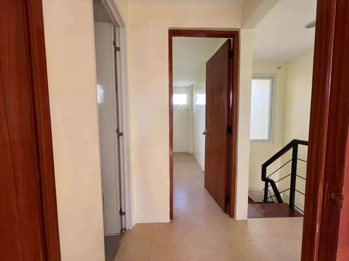 3 BEDROOM HOUSE AND LOT IN BASAK LAPU LAPU CITY — Townhouse in Lapu-lapu City, Cebu, 6015 — Photo 7