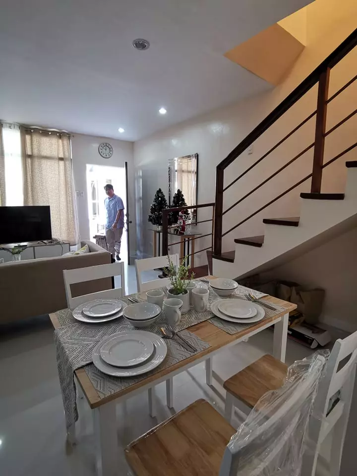 Open photo 13 of 13 — Fully-furnished Single-Attached House at Alberlyn Box Hill