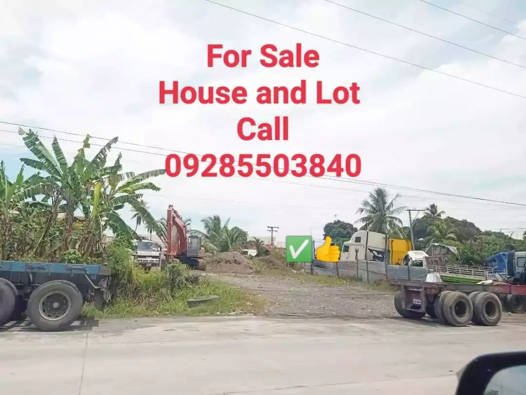 For SALE: HOUSE & LOT ( two- storey concrete house with car garage ) situated at the industrial zone along the main highway of Panabo Wharf Road, Panabo City. It is close proximity to wharf and other business establishments in the area.