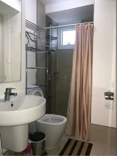 Open photo 194 of 223 — Abreeza Place Davao Studio for Rent facing Mall