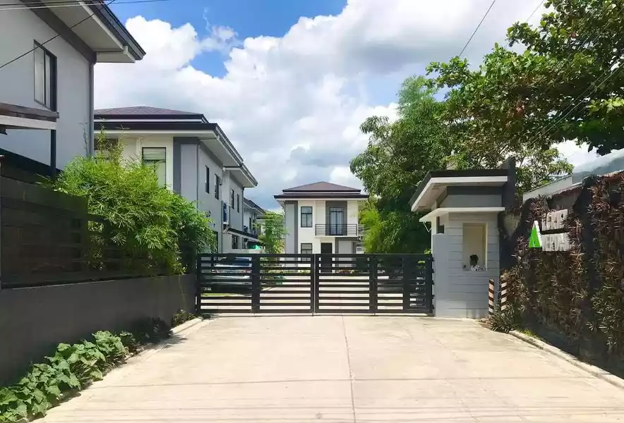 2 Storey house and lot near Ateneo - Sacred Heart School in Canduman Mandaue City — House and Lot in Canghang-at, Mandaue City, Cebu — Photo 3
