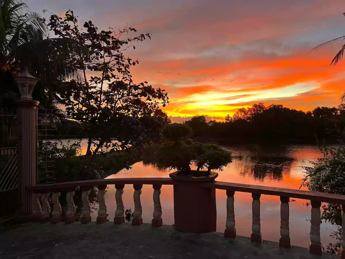 A stunning villa in Brgy. Polo, Tanjay, Negros Oriental is for SALE at 50M — House and Lot in Negros Oriental, Philippines — Photo 5