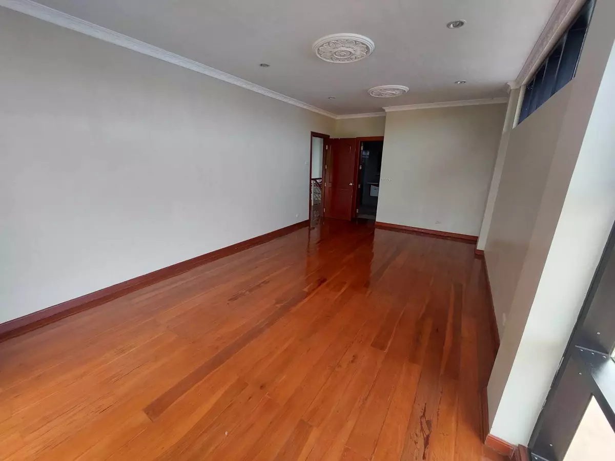 Open photo 13 of 21 — Vista Grande For Rent