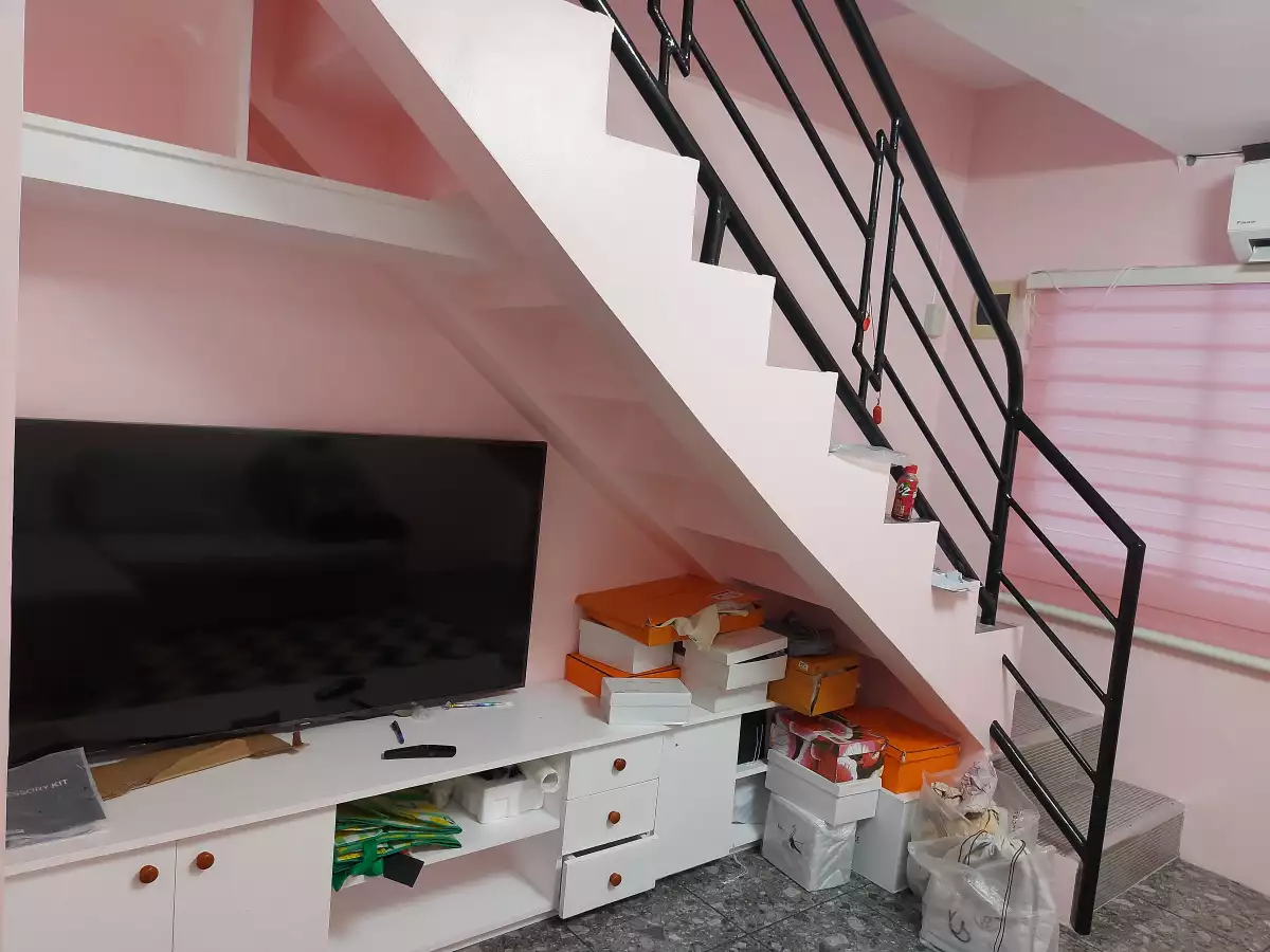 House and Lot for Assume - photo 6