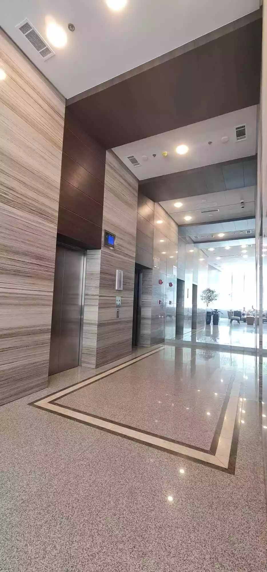 Open photo 11 of 15 — 38 Park Studio Unit for Rent