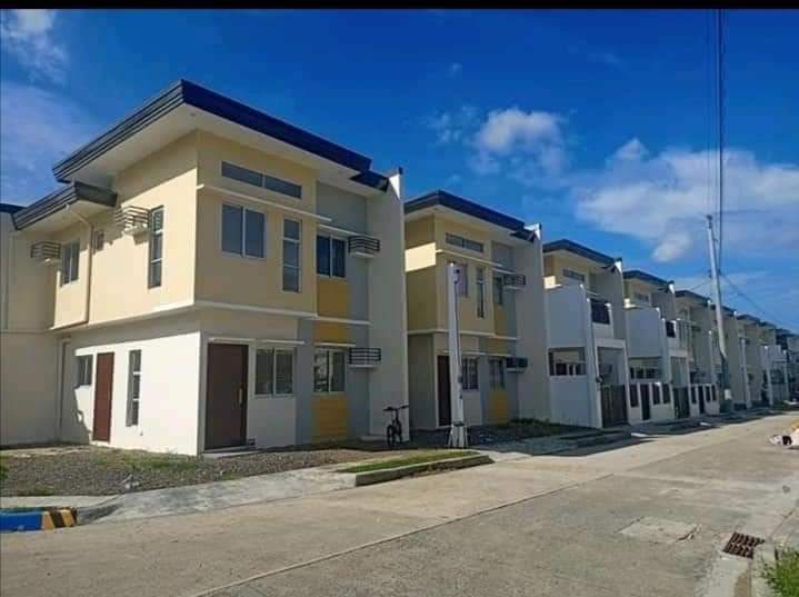 RUSH SALE/ASSUME HOUSE & LOT NEAR AIRPORT — House and Lot in Buhangin, Davao City, Davao del Sur — Photo 4