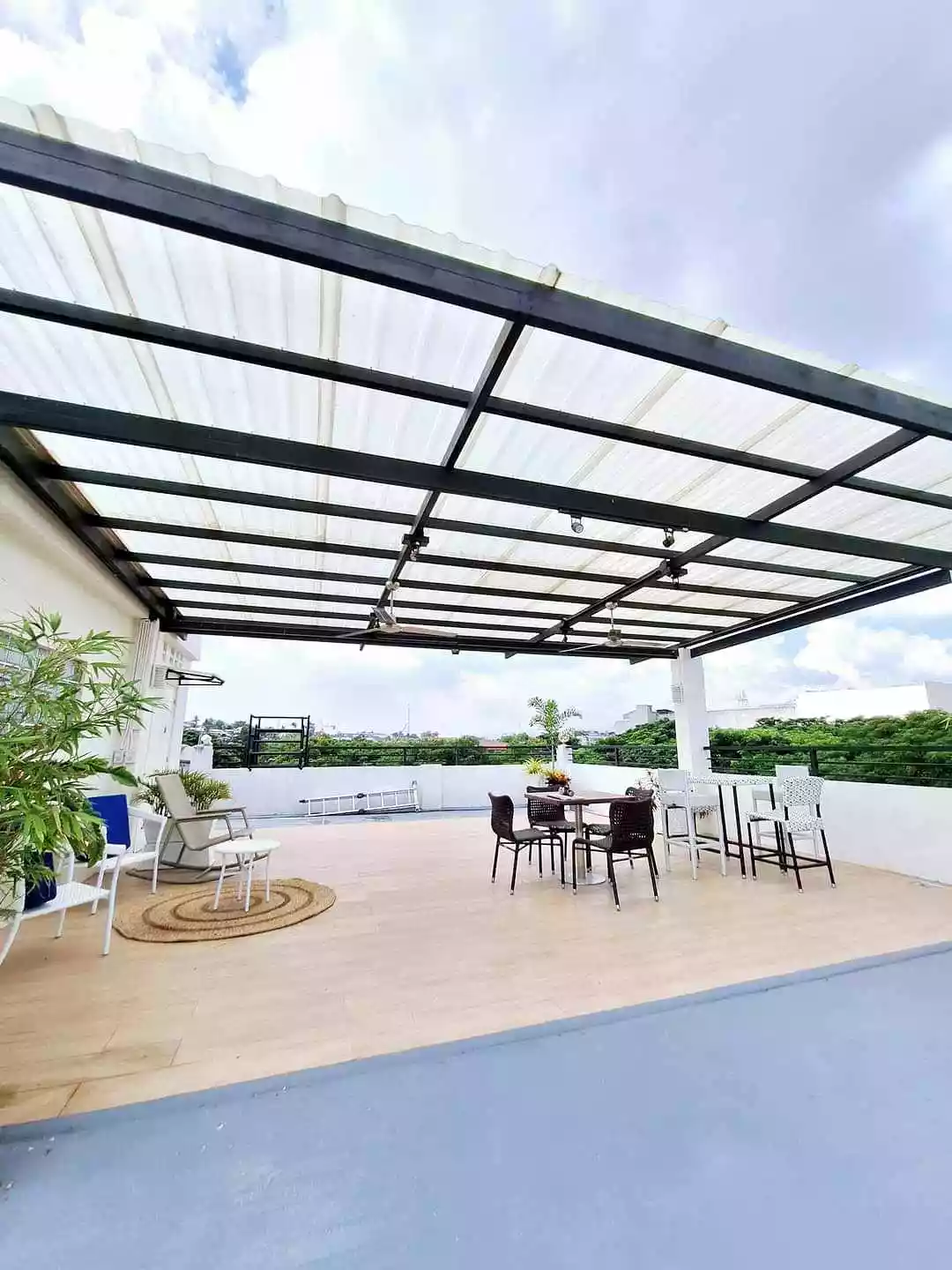 ROOFTOP DECK FOR RENT — Space in Consolacion, Cebu, Philippines — Photo 5
