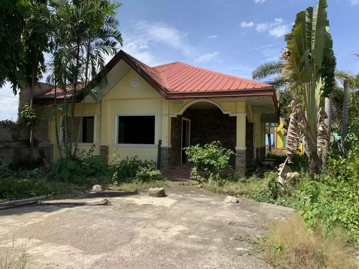 Agus commercial lot for sale  - photo 3