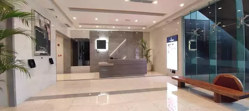 FOR SALE/ RENT OFFICE SPACE IN LATITUDE TOWER INSIDE AYALA BUSINESS CENTER — Office in Cebu City, Cebu, Philippines — Photo 6