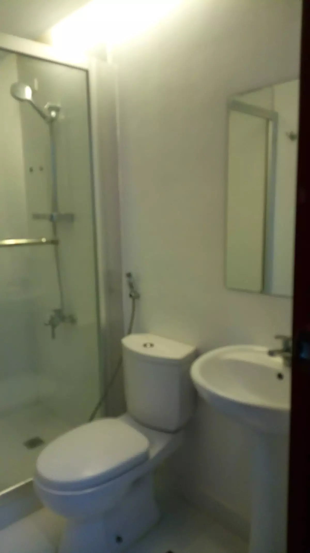 Fully Furnished 1BR Condo in Apple One Banawa Heights  - photo 5