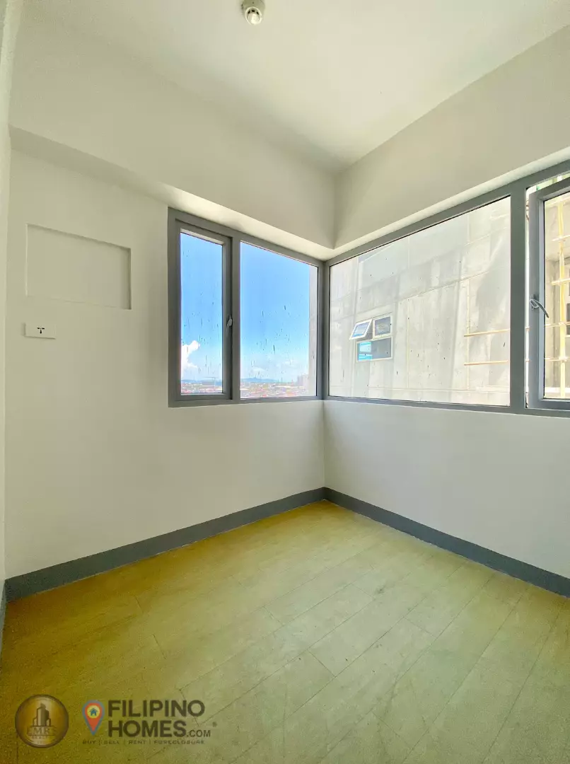 3BR BARE UNIT FOR SALE at Ridgewood Towers near BGC - photo 5