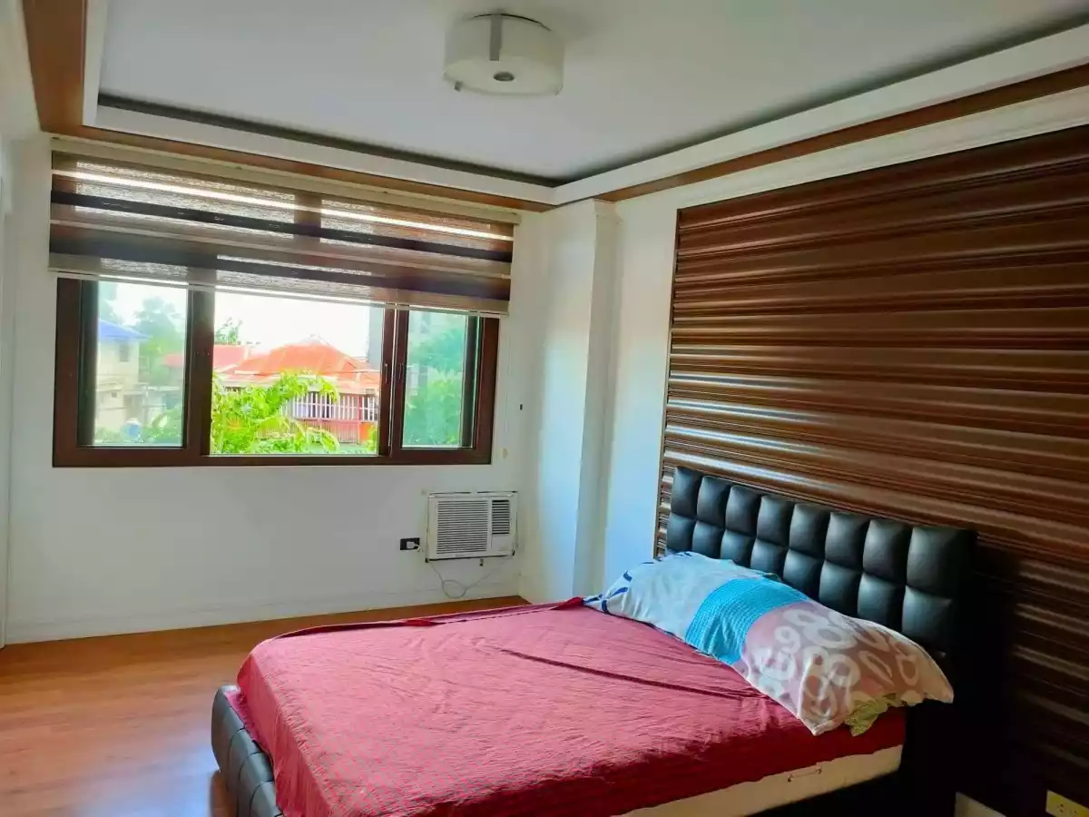 Beautiful House & Lot For Sale! - photo 5