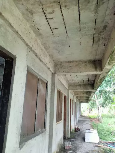 Open photo 17 of 23 — LOT WITH UNFINISH BUILDING 
