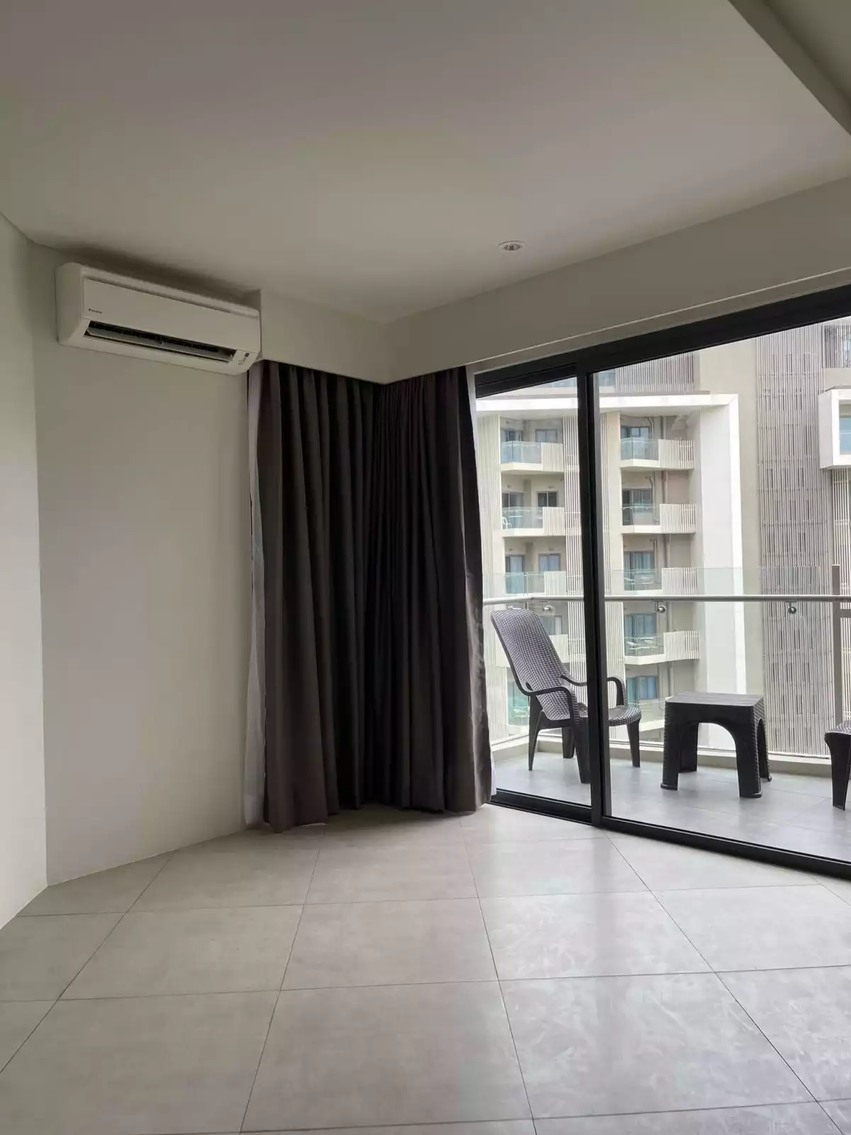 For sale 1 bedroom tambuli seaside living — 1 Bedroom in Maribago, Mactan Island, Lapu-lapu — Photo 4