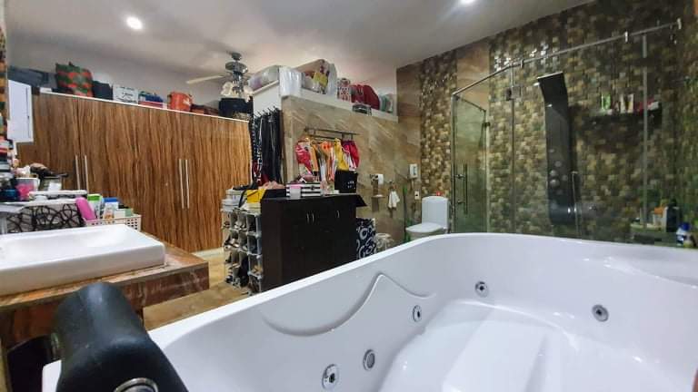 Open photo 16 of 20 — HOUSE & LOT FOR SALE‼ï¸