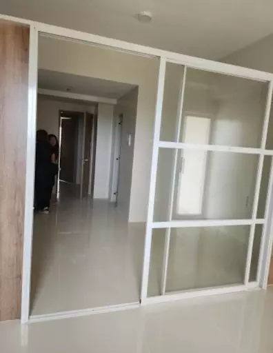 For Sale Primeworld District 1br unit with balcony — 1 Bedroom in Lapu-Lapu City, Cebu, Philippines — Photo 3