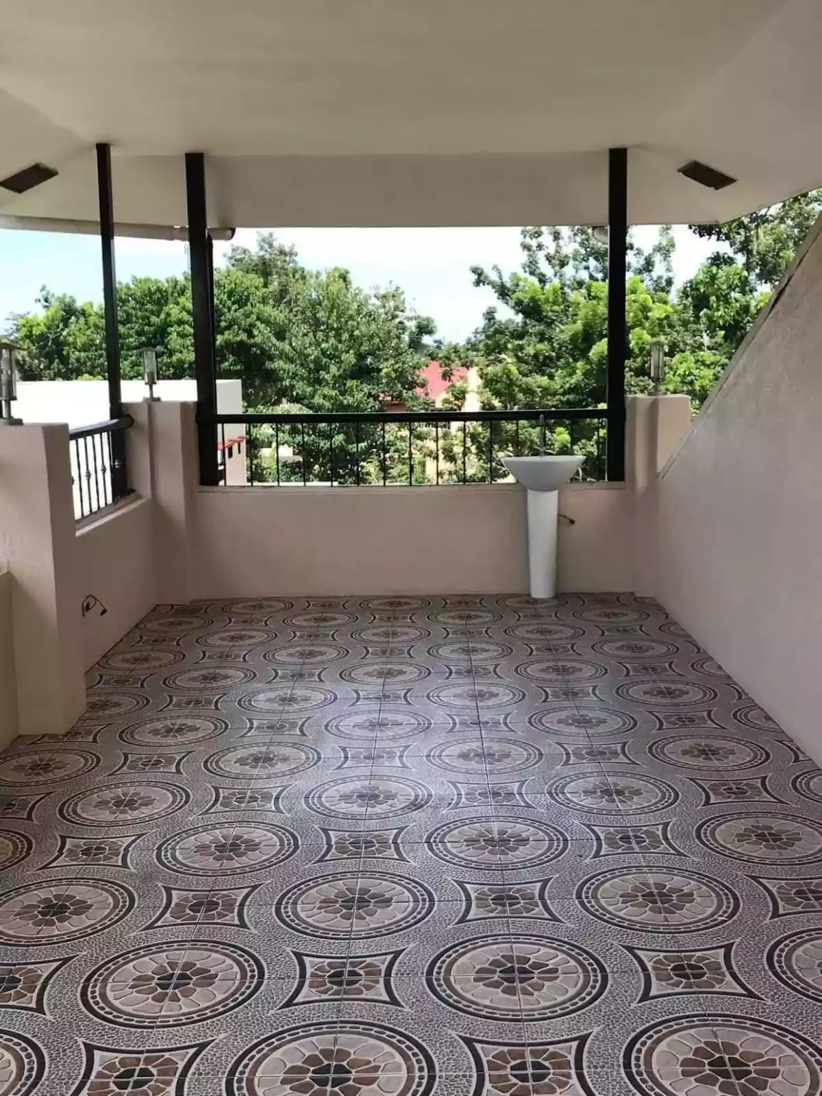 HOUSE AND LOT in VILLAS MAGALLANES FOR SALE — House and Lot in Ibabao - Gisi - Agus Road, Lapu-Lapu City, Cebu — Photo 5