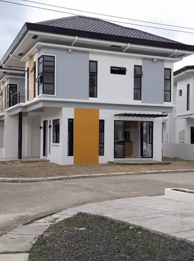 SINGLE DETACHED UNIT FOR RENT IN MINGLANILLA — House and Lot in Minglanilla, Cebu, Philippines — Photo 2