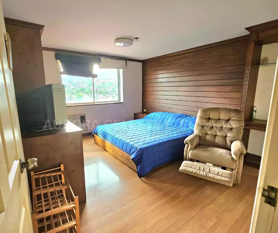 Cebu City 1-Br Condo Unit with Parking  - photo 5