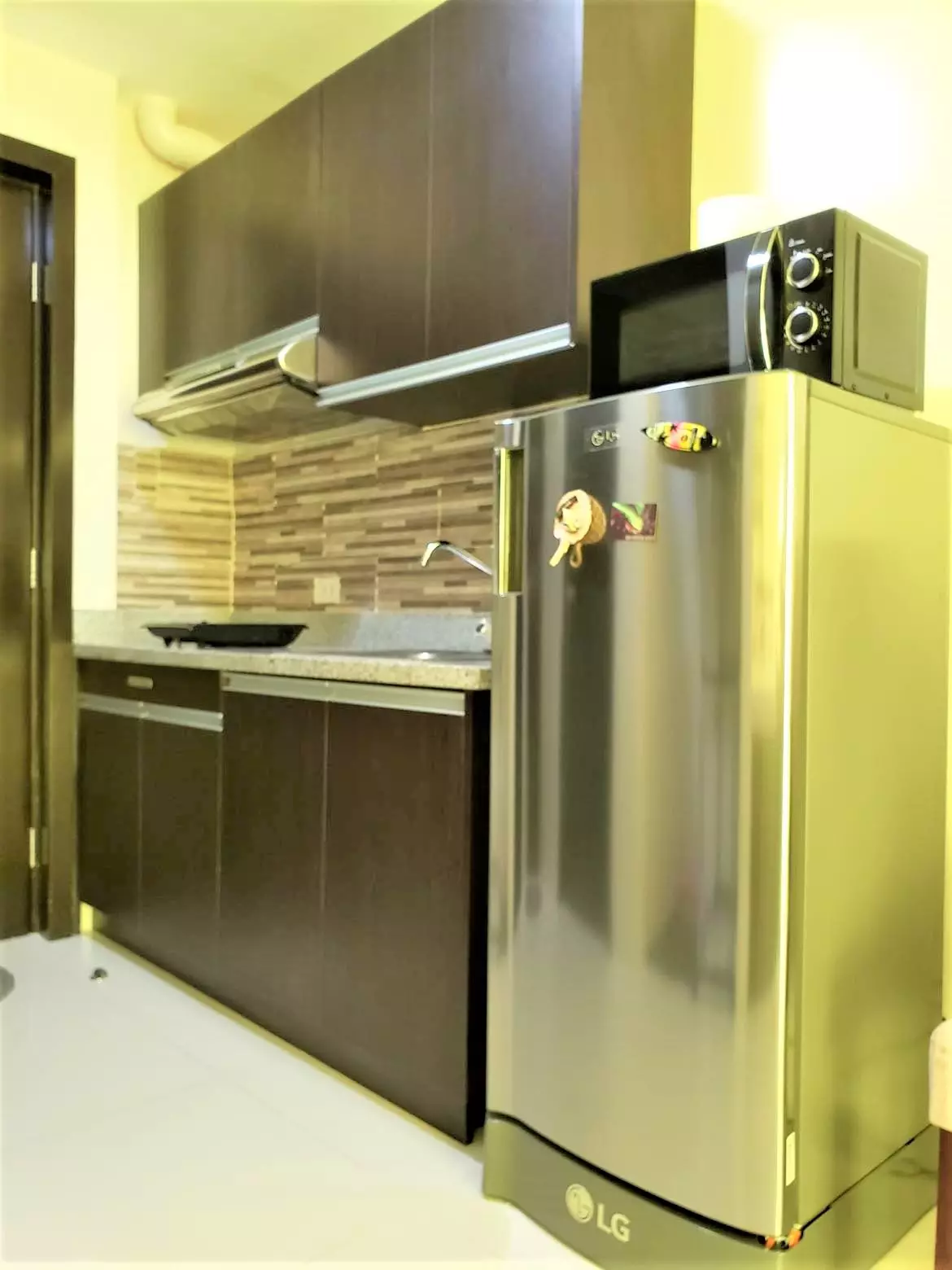 FULLY FURNISH STUDIO @2.5M — Studio in Hernan Cortes Street, Mandaue City, Central Visayas — Photo 7