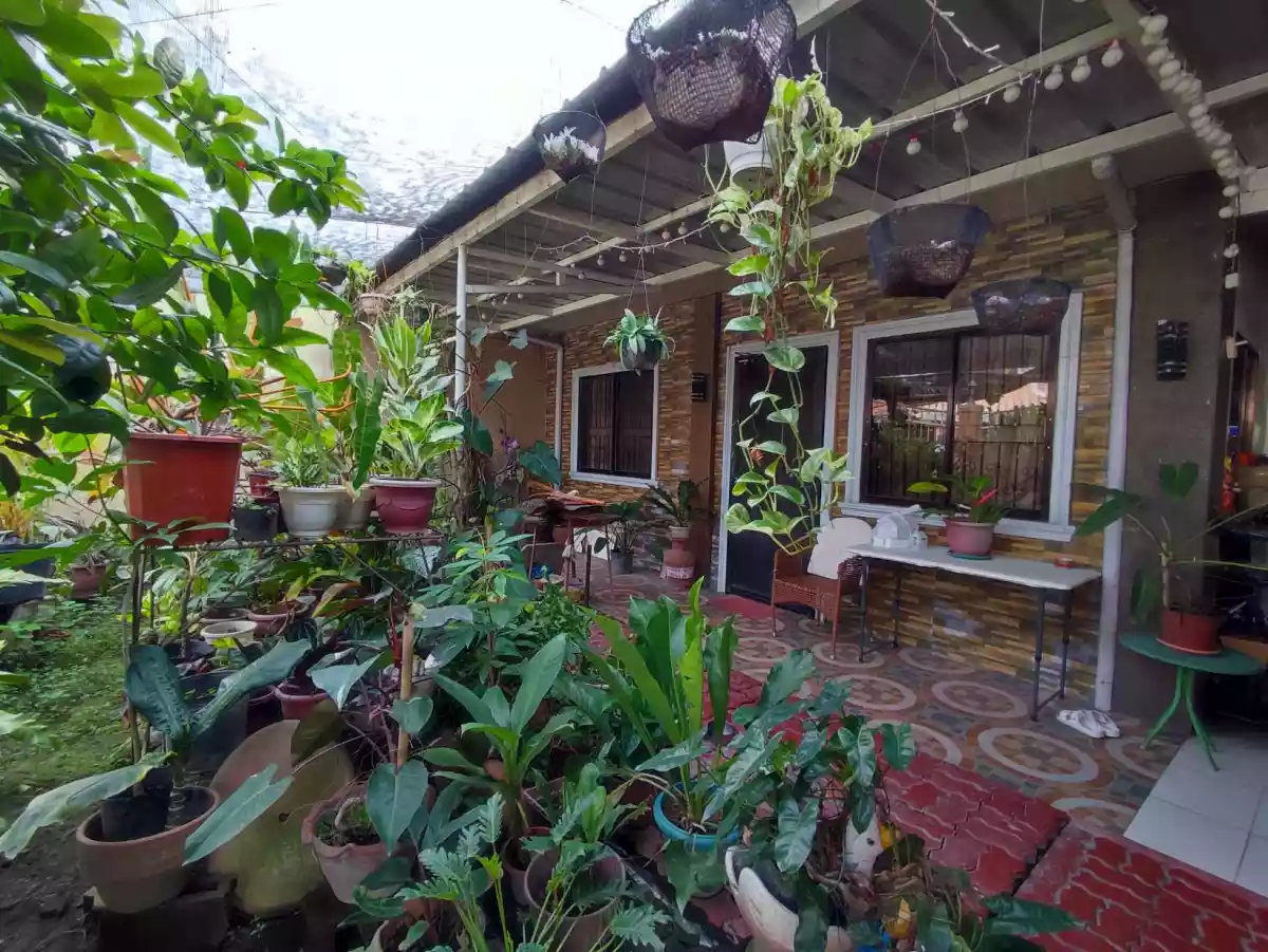 2-Bedroom Home with Dual Garages in San Isidro, General Santos City! - photo 4