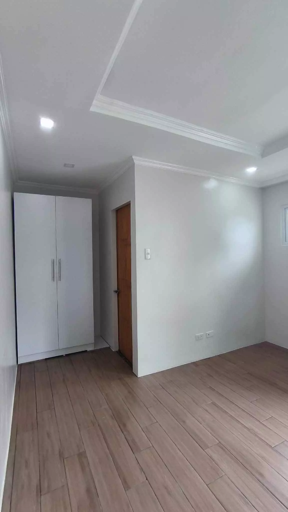 FOR ASSUME HOUSE AND LOT IN ESTELLE WOODS RESIDENCES - photo 3