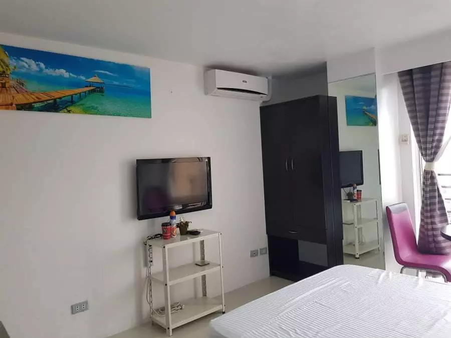 For Sale Studio with Balcony Near Skykes — Studio in Mandaue City, Philippines — Photo 4