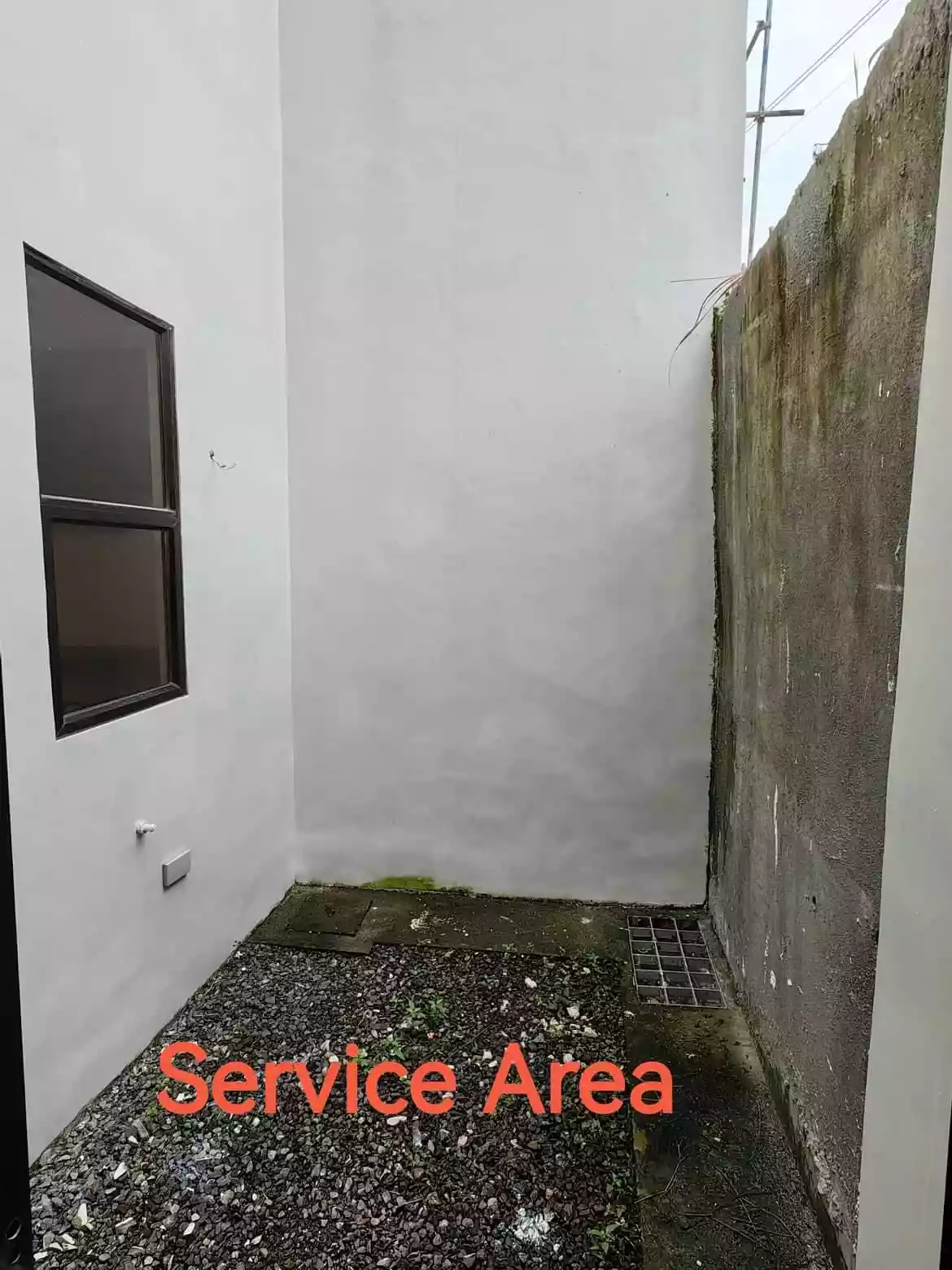 Open photo 13 of 13 — For Assume Brand New Semi-Furnished Townhouse in Minglanilla Highlands