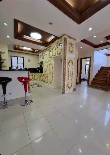 RUSH SALE: SEMI-FURNISHED VICTORIAN THEMED HOUSE & LOT IN BANAWA CEBU CITY — House and Lot in Cebu City, Cebu, Philippines — Photo 3