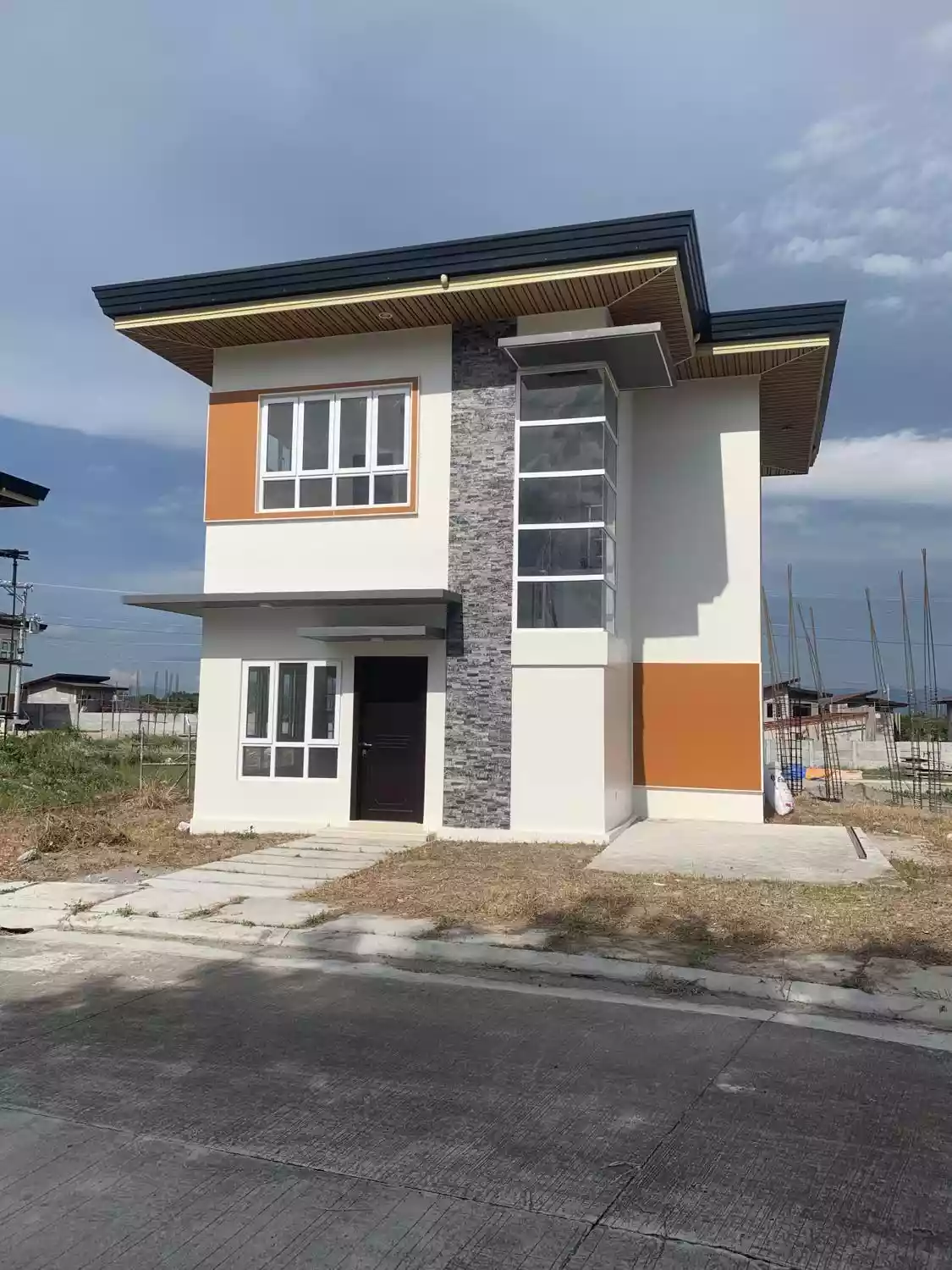 KIYOMI with Extra Lot FOR SALE! CLEAN TITLED @ SORA RESIDENCES,GSC — House and Lot in General Santos City, South Cotabato, Philippines — Photo 5