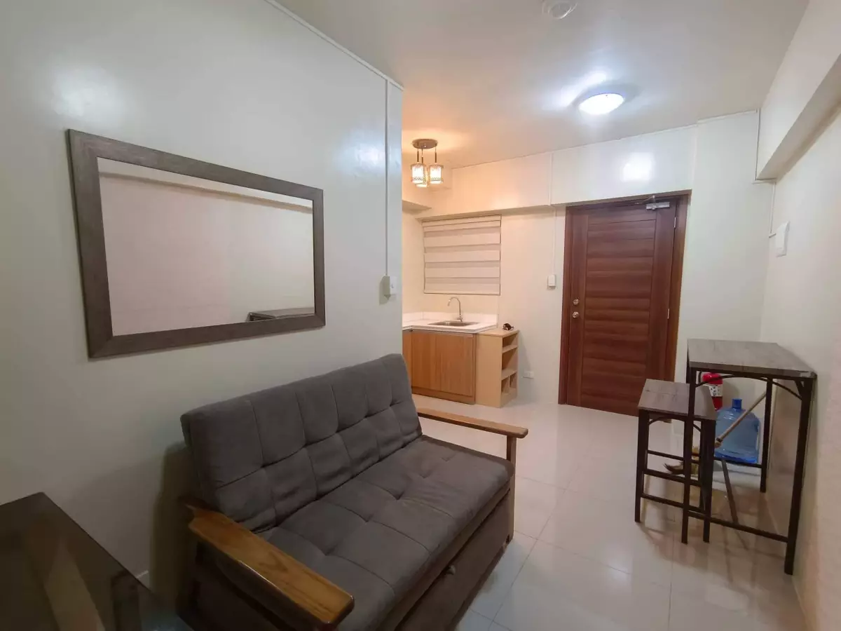 For Sale one bedroom unit — 1 Bedroom in Basak-Marigondon Road, Lapu-Lapu City, Philippines — Photo 2
