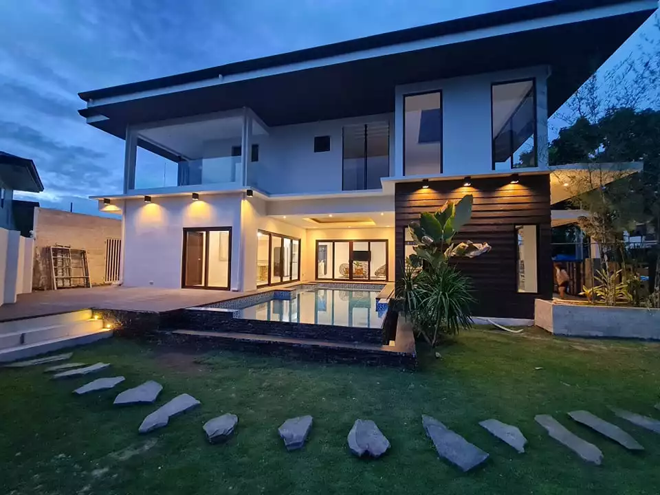 Brand New Resort Home With White Sand Beach In Mactan — House and Lot in Philippines — Photo 5