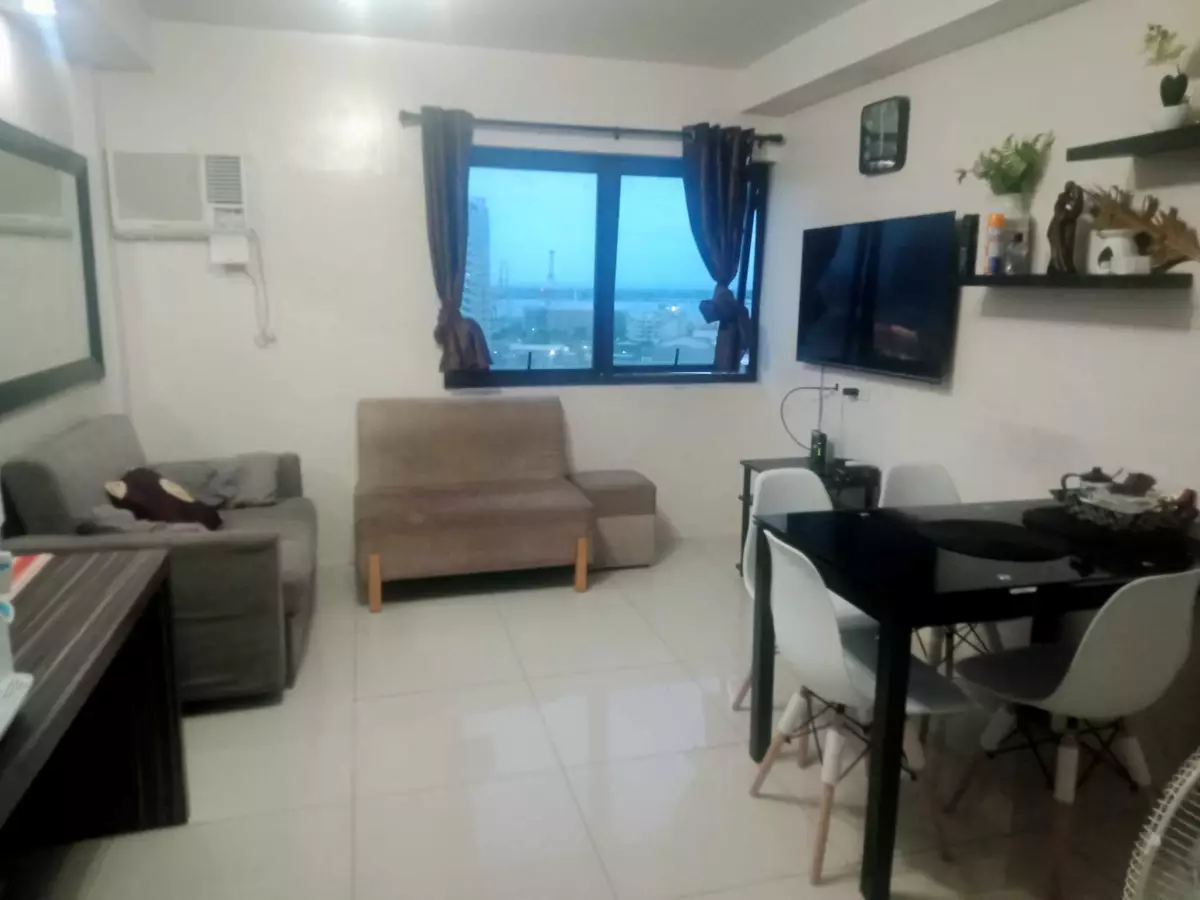 Persimmon 2 br for sale — 2 Bedrooms in M. Borces Street, Cebu City, Central Visayas — Photo 4