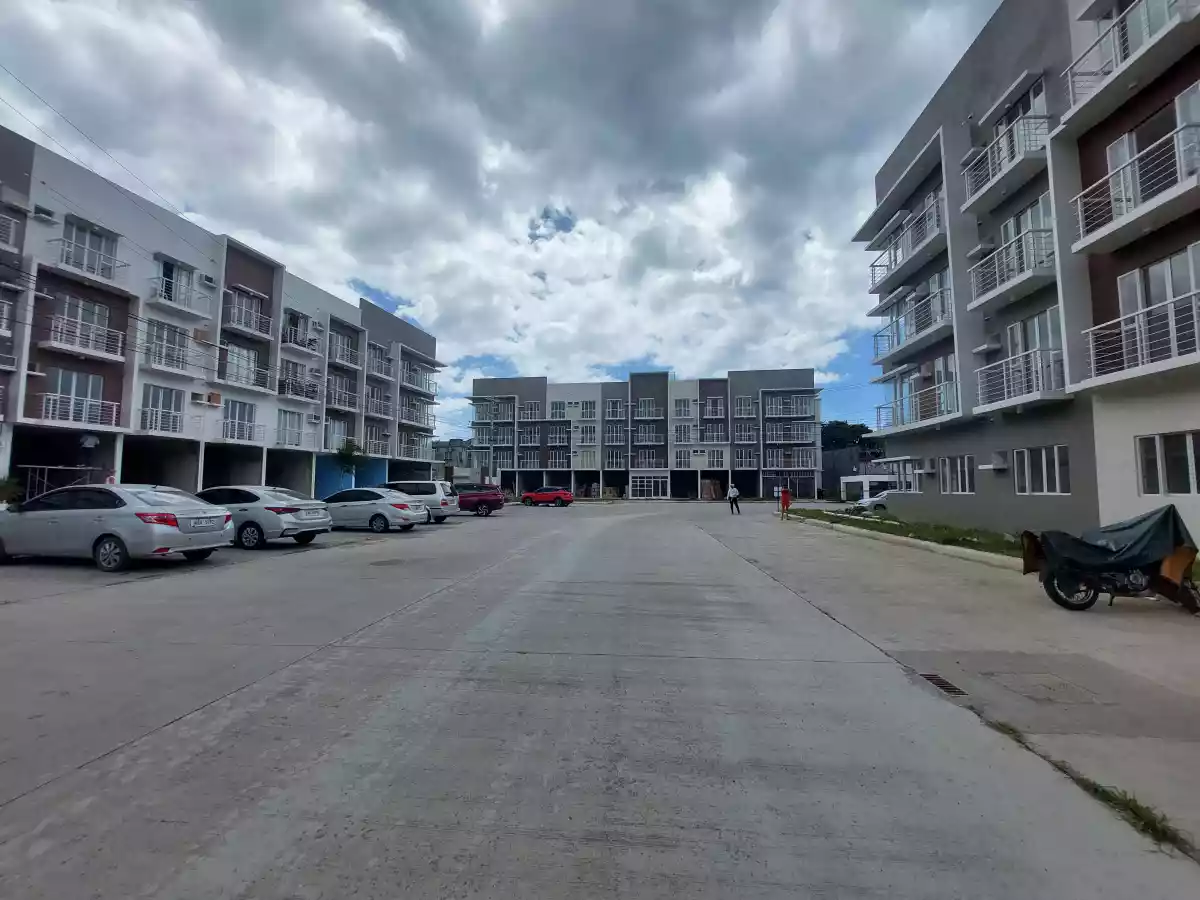 Modena Townsquare Minglanilla Walk Up Condo - photo 6