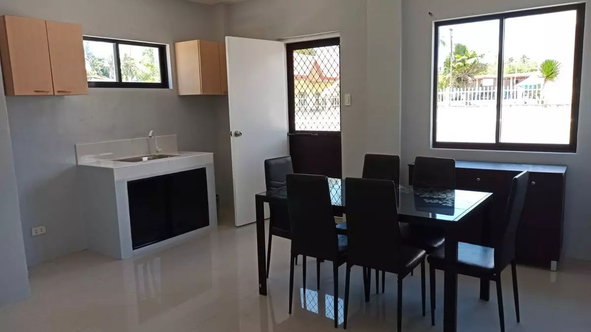For Rent House and Lot  - photo 5