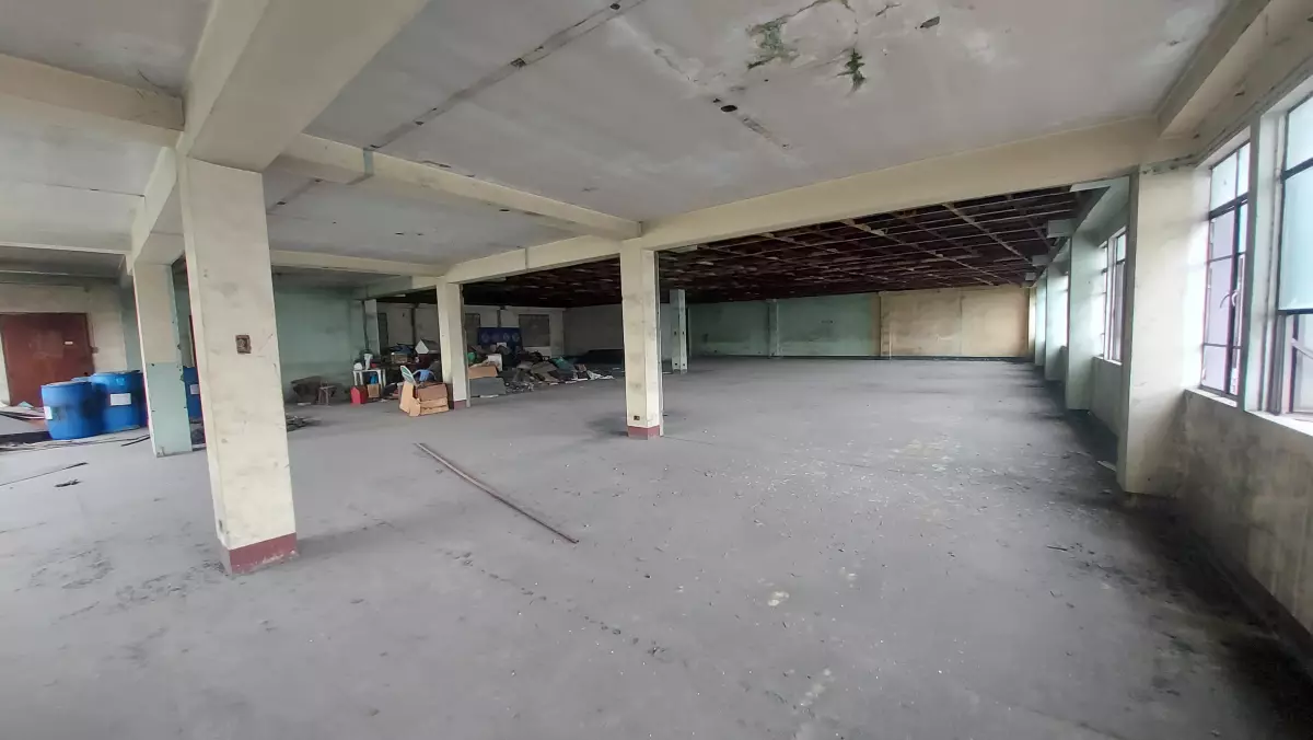 Building for sale  - photo 4