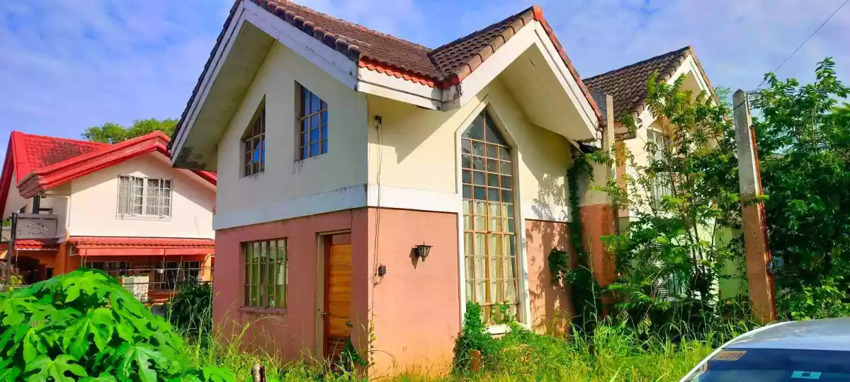 Affordable house & lot in Solariega, Talomo, Davao City - photo 3